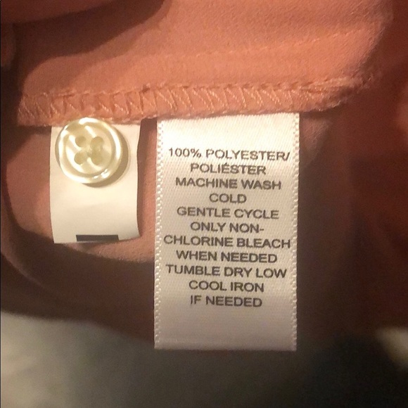 LOFT Pastel Pink Blouse with ruffle neckline, excellent condition - Picture 3 of 4